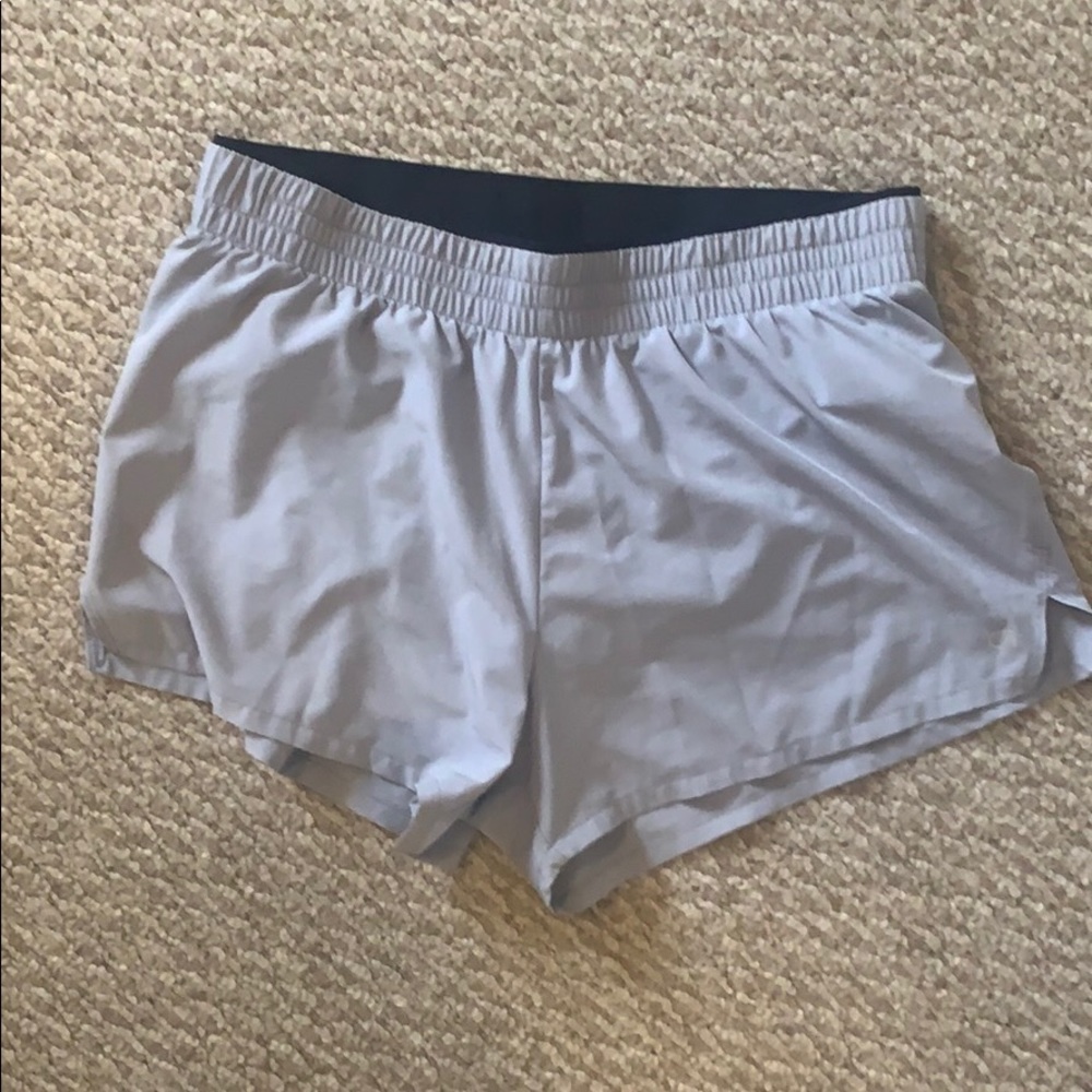 Gap fit grey athletic shorts